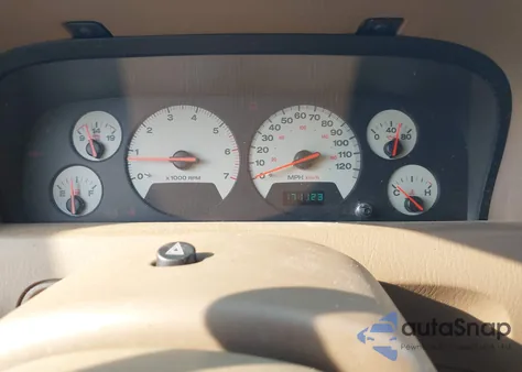 2001 Jeep Grand Cherokee Limited z USA, uszkodzony, nr VIN 1J4GW58N51C562884